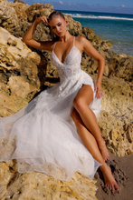 Load image into Gallery viewer, LA Merchandise LAATM1006B Spaghetti Straps Long White Bridal Dress