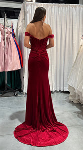 LA Merchandise LAXR1244 Off Shoulder Velvet Corset Prom Gown