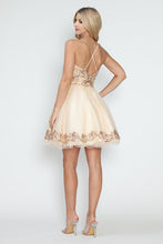 Load image into Gallery viewer, LA Merchandise LAF8238 Sequin Bodice Tulle Short Party Dress V-Neck Spaghetti Straps HOCO Dress