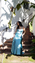 Load image into Gallery viewer, Wholesale Prom Dress Square Neck Sleeveless Formal Gown By LA2145