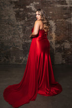 Load image into Gallery viewer, Wholesale Evening Dress Asymmetric Neck Sheath Prom Gown By LA2150