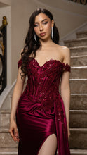 Load image into Gallery viewer, Wholesale Off-Shoulder Sequin Appliqué Satin Evening Gown Formal Dress By LA2179