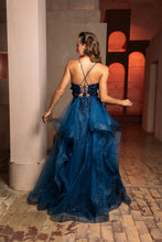 Load image into Gallery viewer, Wholesale Red Carpet Dress Sweetheart A-Line Sparkle Gown By LA8158