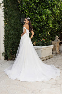 Wholesale Long Bridal Dress Off The Shoulder A-Line Gown By LA8182