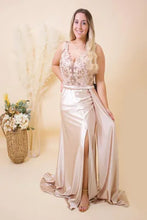 Load image into Gallery viewer, LA Merchandise LAN50459 V-Neck Sequin Bodice Lace Red-Carpet Gown - CHAMPAGNE - Dress LA Merchandise