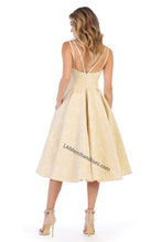 Load image into Gallery viewer, Shoulder straps short jacquard dress with pocket sides- 
