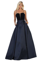 Load image into Gallery viewer, Spaghetti straps long satin dress with side pockets- RQ7742