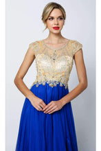Load image into Gallery viewer, Stunning Special Occasion Dress
